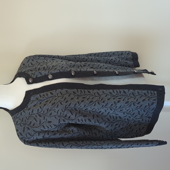 Cathy Daniels Metallic Leaf Button Up Cardigan Sweater SMALL Gray Embellished - Picture 9 of 16